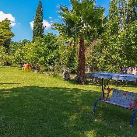 Palmyra Beachfront * Nydri (Lefkada)