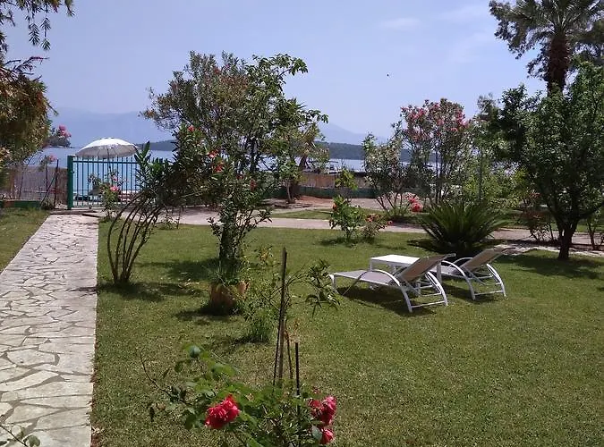 Palmyra Beachfront Nydri (Lefkada)