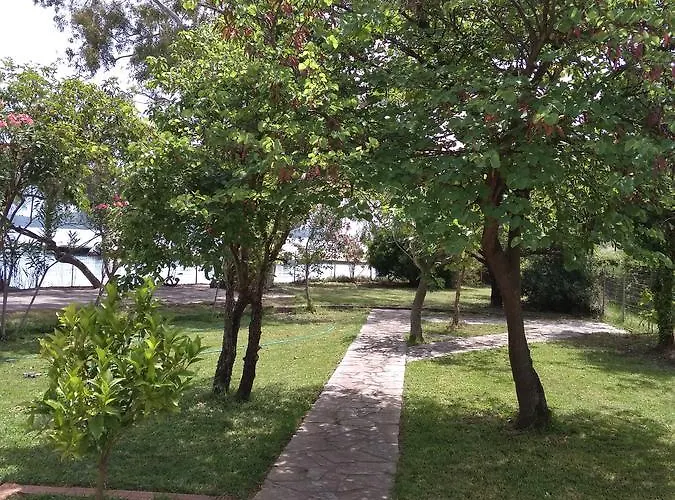 Palmyra Beachfront * Nydri (Lefkada)