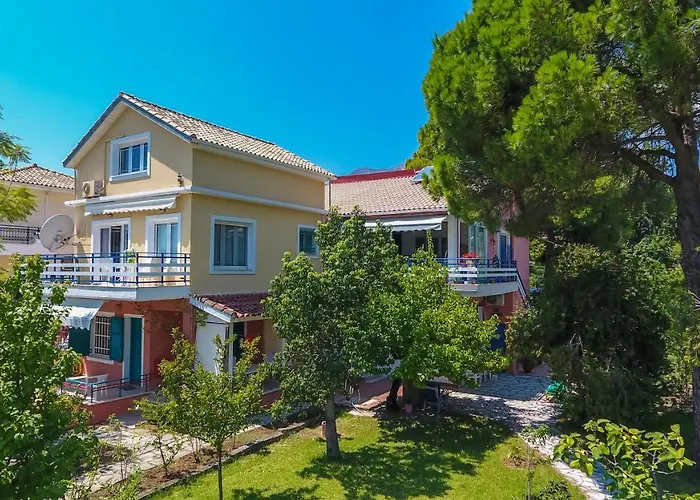 Palmyra Beachfront דירה *